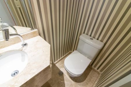 Apartamento à venda com 151m², 3 quartos e 3 vagas Apartamento à venda com 151m², 3 quartos e 3 vagasLavabo
