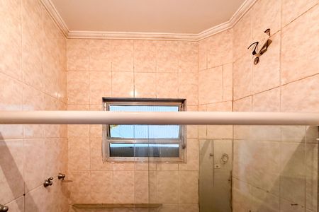 Casa à venda com 180m², 3 quartos e 2 vagas Casa à venda com 180m², 3 quartos e 2 vagasBanheiro Social - Casa 2