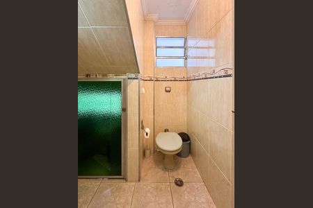 Casa à venda com 180m², 3 quartos e 2 vagas Casa à venda com 180m², 3 quartos e 2 vagasLavabo