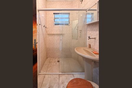 Casa à venda com 180m², 3 quartos e 2 vagas Casa à venda com 180m², 3 quartos e 2 vagasBanheiro Social - Casa 2