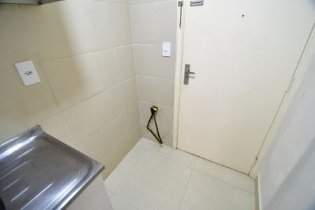 Cozinha de apartamento à venda com 1 quarto, 38m² em Centro, Campinas