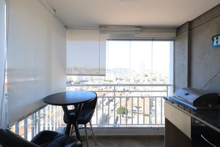 Sacada de apartamento à venda com 2 quartos, 52m² em Vila Carrão, São Paulo