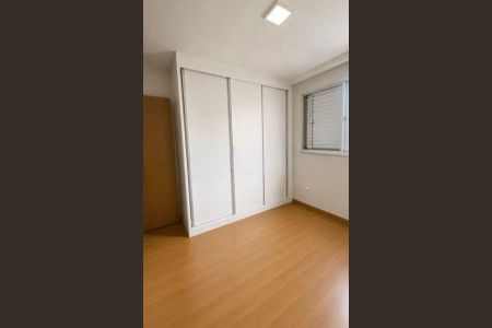 Apartamento à venda com 60m², 2 quartos e 1 vaga Apartamento à venda com 60m², 2 quartos e 1 vagaQuarto 2