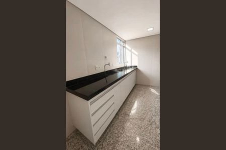 Apartamento à venda com 60m², 2 quartos e 1 vaga Apartamento à venda com 60m², 2 quartos e 1 vagaCozinha