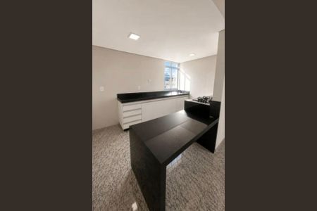 Cozinha  de apartamento à venda com 2 quartos, 60m² em Anchieta, Belo Horizonte