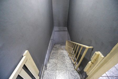 Escada de casa de condomínio à venda com 2 quartos, 178m² em Vila Carrão, São Paulo