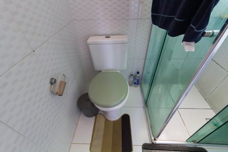 Casa de condomínio à venda com 5862m², 2 quartos e 1 vaga Casa de condomínio à venda com 5862m², 2 quartos e 1 vagaBanheiro
