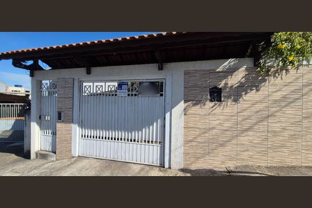 Casa de condomínio à venda com 5862m², 2 quartos e 1 vaga Casa de condomínio à venda com 5862m², 2 quartos e 1 vagaplaca