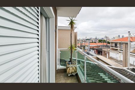 Casa à venda com 232m², 4 quartos e 4 vagas Casa à venda com 232m², 4 quartos e 4 vagasSacada da Suíte 3