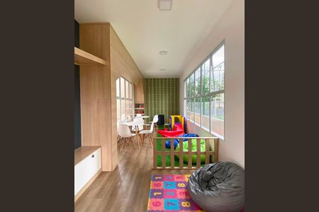 Apartamento à venda com 37m², 2 quartos e sem vagaÁrea externa