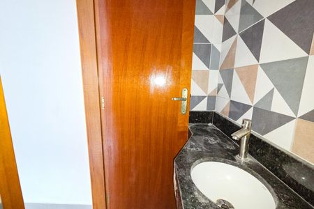 Casa de condomínio para alugar com 53m², 2 quartos e 1 vaga Casa de condomínio para alugar com 53m², 2 quartos e 1 vagaLavabo