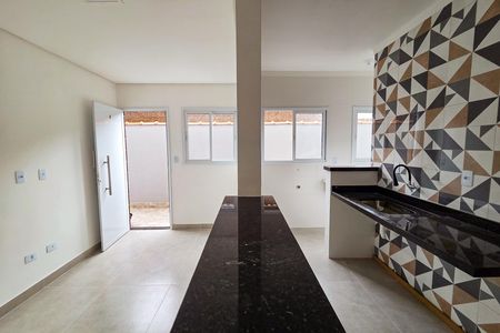 Cozinha de casa de condomínio para alugar com 2 quartos, 53m² em Sítio do Campo, Praia Grande