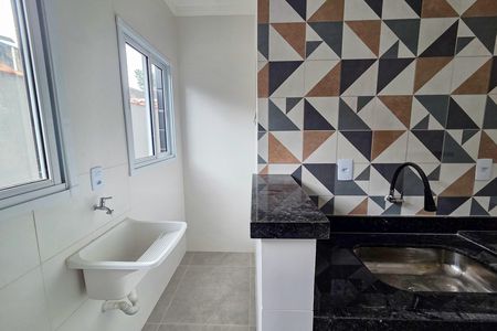Casa de condomínio para alugar com 53m², 2 quartos e 1 vaga Casa de condomínio para alugar com 53m², 2 quartos e 1 vagaCozinha
