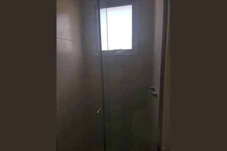 Banheiro da suíte de apartamento para alugar com 3 quartos, 86m² em Balsa, Pelotas
