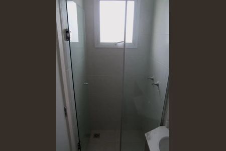 Banheiro da suíte de apartamento para alugar com 3 quartos, 86m² em Balsa, Pelotas