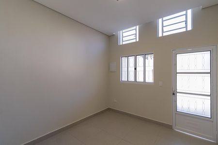 Casa para alugar com 2 quartos, 100m² em Vila Clara, São Paulo