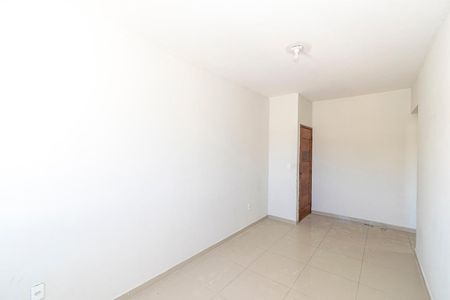 Sala de apartamento para alugar com 1 quarto, 55m² em Colégio, Rio de Janeiro