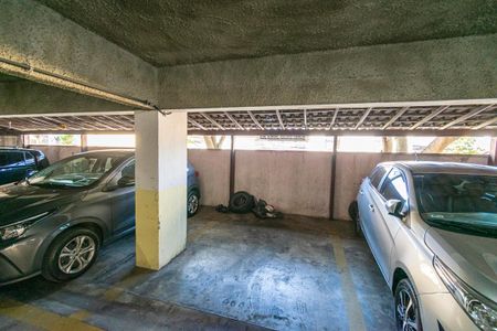 Área comum - Garagem de apartamento para alugar com 1 quarto, 55m² em Colégio, Rio de Janeiro