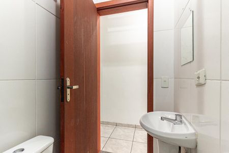 Banheiro de apartamento para alugar com 2 quartos, 40m² em Campos Elíseos, São Paulo