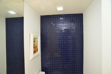 Lavabo de apartamento para alugar com 3 quartos, 150m² em Barra da Tijuca, Rio de Janeiro
