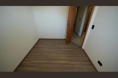 Apartamento para alugar com 46m², 2 quartos e 1 vagaQuarto 2