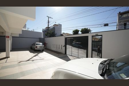 Garagem de apartamento para alugar com 2 quartos, 46m² em Vila Scarpelli, Santo André