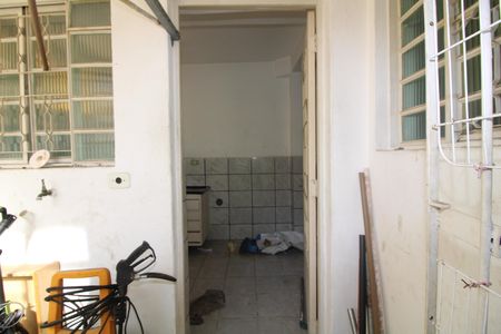 Casa para alugar com 50m², 2 quartos e sem vagaÁrea de Serviço