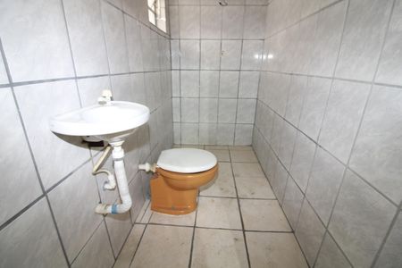 Casa para alugar com 50m², 2 quartos e sem vagaBanheiro da Suíte