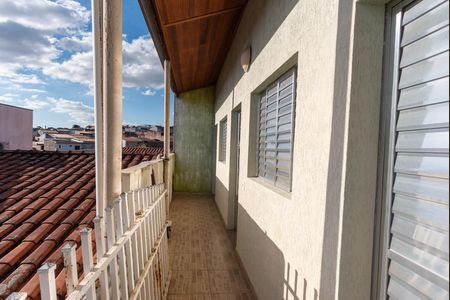 Casa para alugar com 250m², 4 quartos e 2 vagas Casa para alugar com 250m², 4 quartos e 2 vagasVaranda Quartos 2 e 3