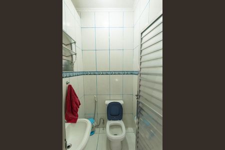 Casa para alugar com 250m², 4 quartos e 2 vagas Casa para alugar com 250m², 4 quartos e 2 vagasBanheiro