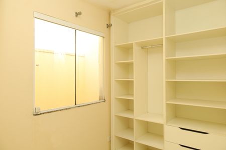Casa de condomínio à venda com 65m², 2 quartos e 1 vagaQuarto 1 - Suíte