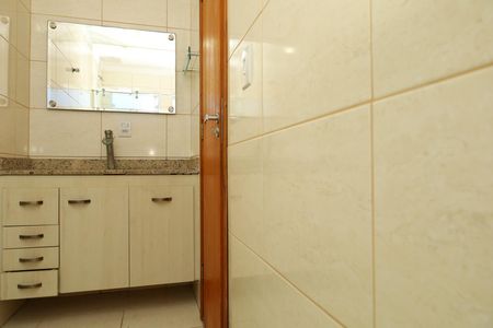 Casa de condomínio à venda com 65m², 2 quartos e 1 vagaBanheiro 2 - Suíte 2