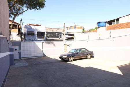 Área comum - Estacionamento de casa de condomínio para alugar com 2 quartos, 65m² em Vila Carmosina, São Paulo