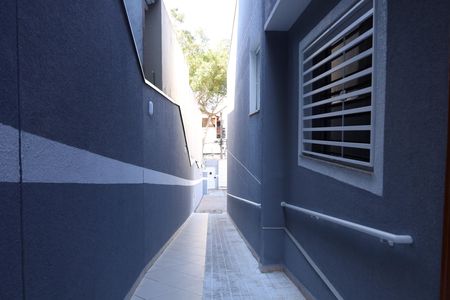Área comum de casa de condomínio para alugar com 2 quartos, 65m² em Vila Carmosina, São Paulo