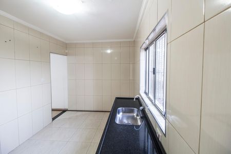 Casa para alugar com 90m², 3 quartos e 2 vagas Casa para alugar com 90m², 3 quartos e 2 vagasCozinha