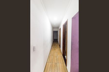 Casa para alugar com 90m², 3 quartos e 2 vagas Casa para alugar com 90m², 3 quartos e 2 vagasCorredor