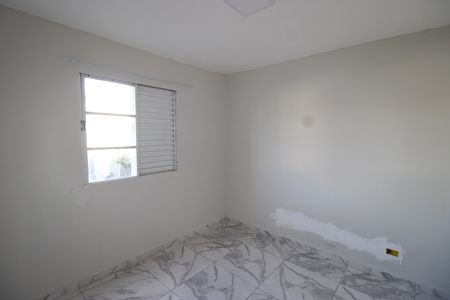 Quarto 1 de apartamento para alugar com 2 quartos, 46m² em Conjunto Residencial José Bonifácio, São Paulo