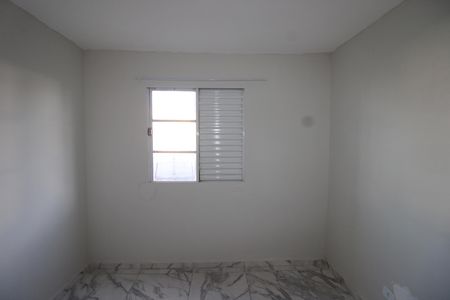 Quarto 1 de apartamento para alugar com 2 quartos, 46m² em Conjunto Residencial José Bonifácio, São Paulo