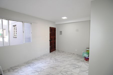 Apartamento para alugar com 46m², 2 quartos e sem vagaSala / Cozinha