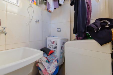 Apartamento para alugar com 76m², 2 quartos e 1 vaga Apartamento para alugar com 76m², 2 quartos e 1 vagaCozinha e Área de Serviço