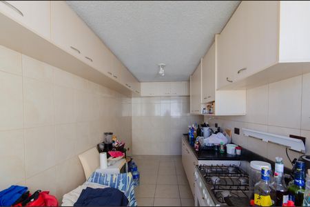 Apartamento para alugar com 76m², 2 quartos e 1 vaga Apartamento para alugar com 76m², 2 quartos e 1 vagaCozinha e Área de Serviço