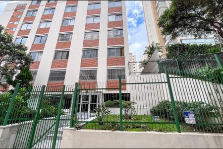 Apartamento para alugar com 76m², 2 quartos e 1 vaga Apartamento para alugar com 76m², 2 quartos e 1 vagaFachada