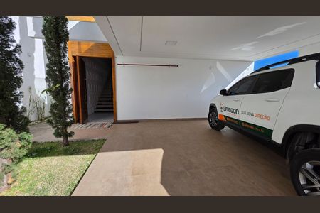 Casa para alugar com 4 quartos, 316m² em São Damião, Vespasiano