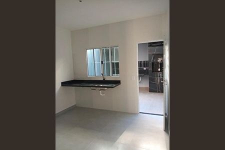 Foto 05 de casa à venda com 3 quartos, 102m² em Campo Limpo, São Paulo