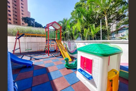 Apartamento para alugar com 52m², 1 quarto e 1 vaga Apartamento para alugar com 52m², 1 quarto e 1 vagaÁrea comum - Playground