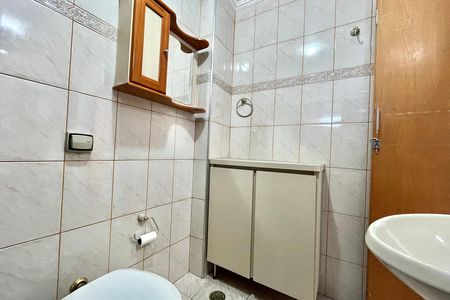 Apartamento à venda com 64m², 2 quartos e sem vaga Apartamento à venda com 64m², 2 quartos e sem vagaBanheiro