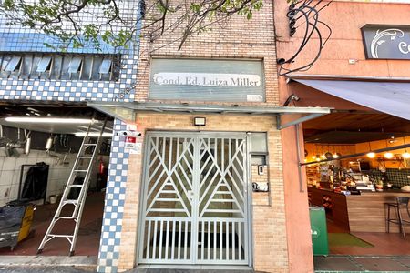 Apartamento à venda com 64m², 2 quartos e sem vaga Apartamento à venda com 64m², 2 quartos e sem vagaFachada