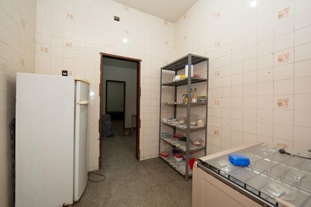 COZINHA de apartamento para alugar com 1 quarto, 110m² em Prado, Belo Horizonte