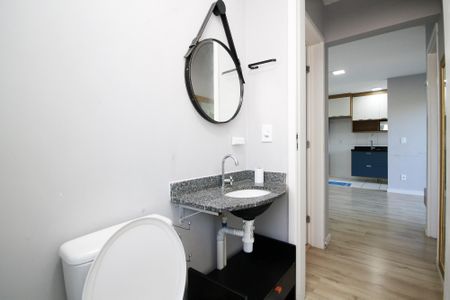 Apartamento para alugar com 50m², 2 quartos e 1 vaga Apartamento para alugar com 50m², 2 quartos e 1 vagaBanheiro
