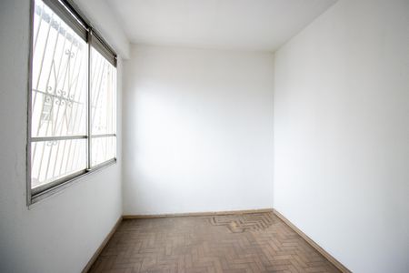 Quarto 1 de apartamento para alugar com 2 quartos, 55m² em Irajá, Rio de Janeiro